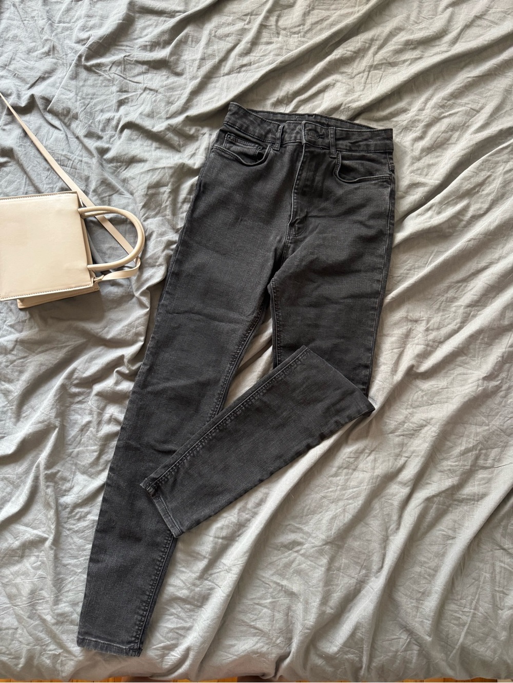 H&M Black Skinny Jeans - Women's